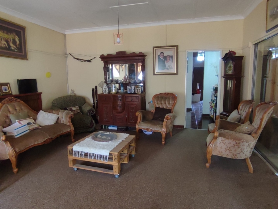 4 Bedroom Property for Sale in Noordhoek Free State